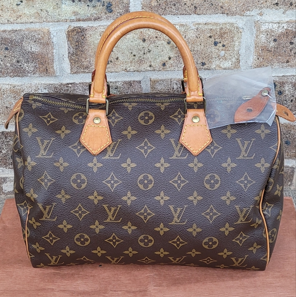 SOLD Louis Vuitton Speedy 30